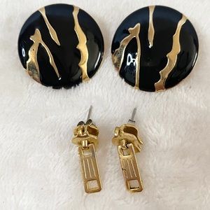 2 pairs 2️⃣ Metal Earrings, Black, Gold, Button style, Zipper
